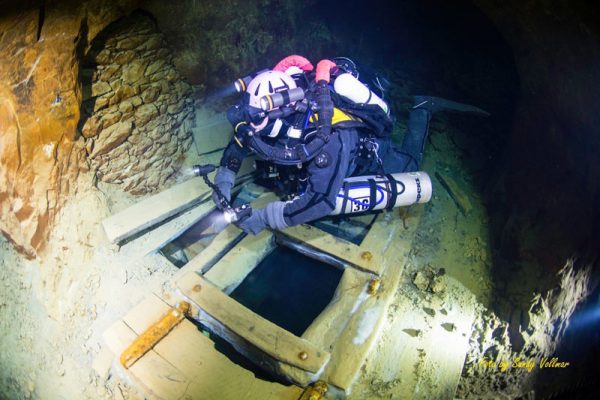 Etienne Mackensen Abyssmarine 05