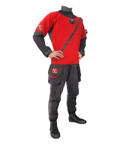 abyssmarine 25 DiveSystem Solo Adventurer 414 Trockentauchanzug Frontansicht Rot von DiveSystem