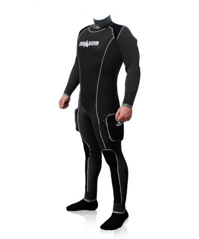 DiveSystem Black Ice Halbtrockentauchanzug Frontansicht mit Seitentaschen von DiveSystem