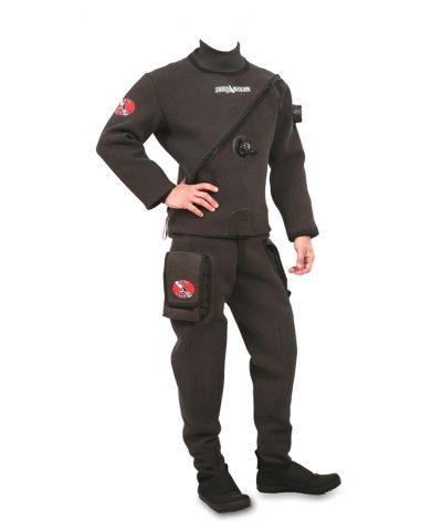 DiveSystem Solo N K Trockentauchanzug Frontansicht mit Ventil und Reißverschluss von DiveSystem