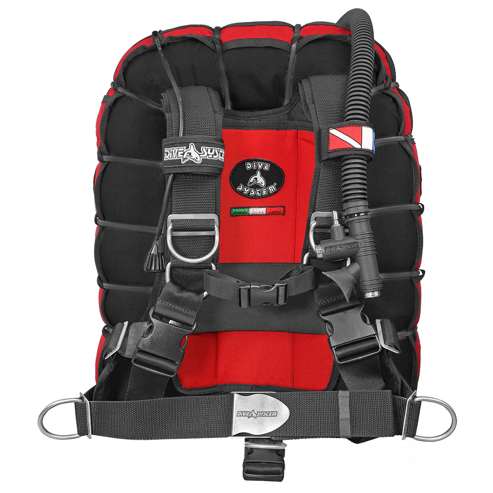 DiveSystem Fly Tech Wing-Jacket 1 DiveSystem Fly Tech Wing Jacket Frontansicht rot mit Harness von DiveSystem